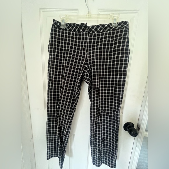 J.Jill Cotton blend Women's Black and White Checkered Pants. Size 10 - Picture 1 of 4